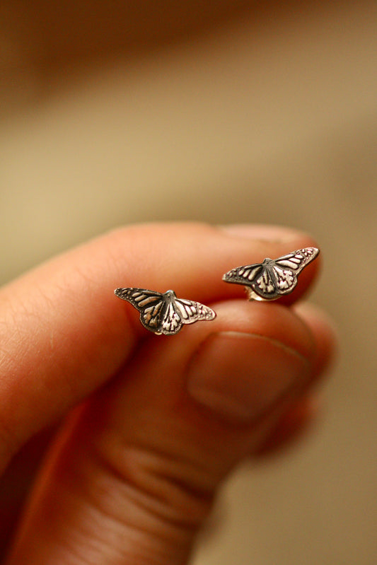 Butterfly studs (PREORDER)